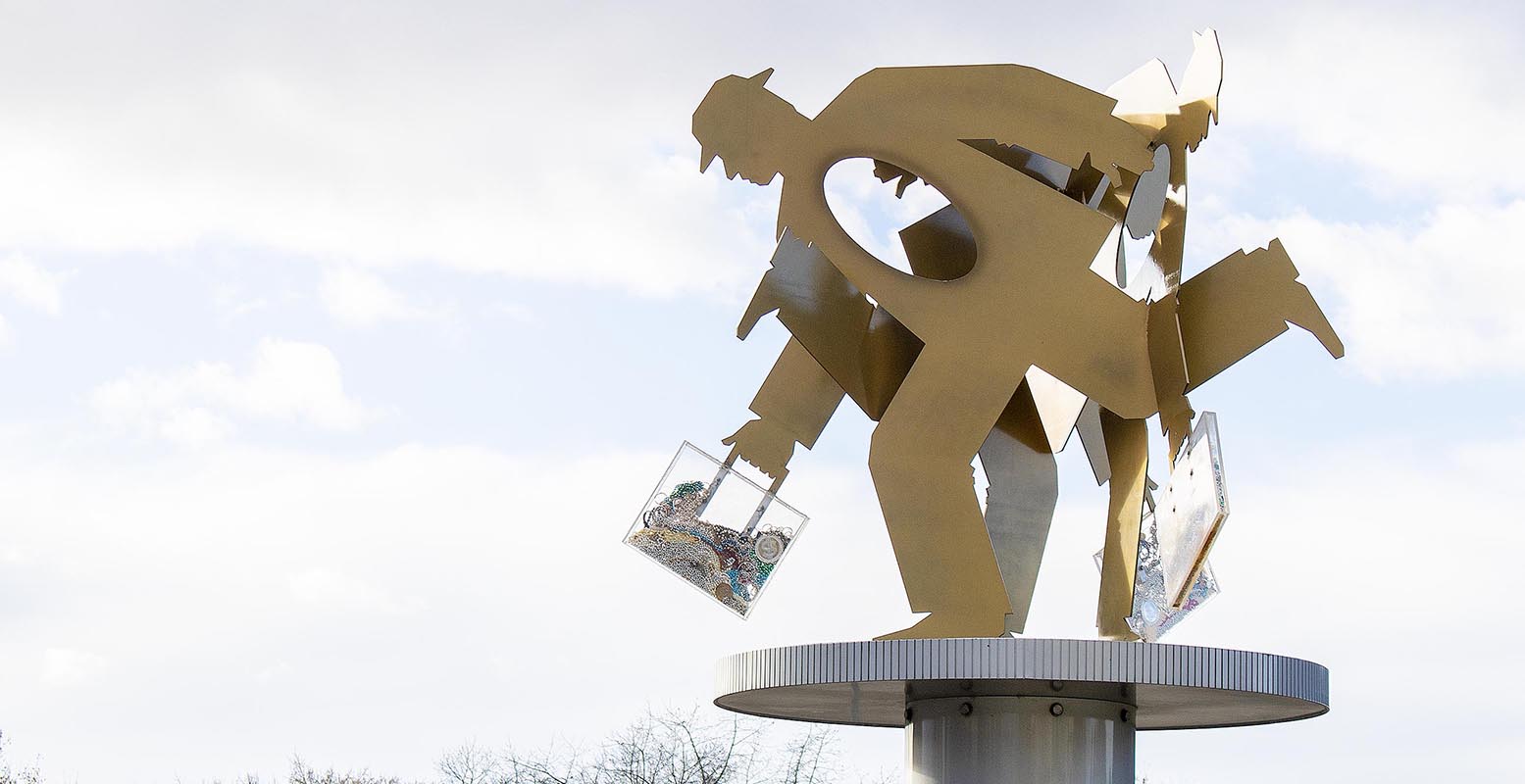 Running Man Sculpture in Kelowna | Photo copyright (c) 2021 Miles Overn Photography