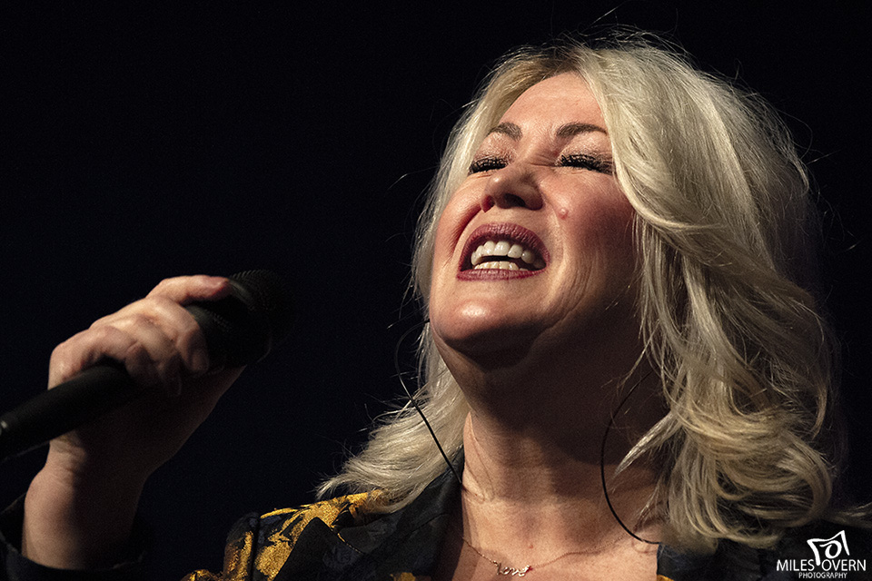 Jann Arden in Kelowna | Photo copyright (c) 2018 Miles Overn Photography