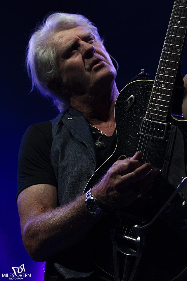 Tom Cochrane at Rock The Lake | Photo copyright (c) 2019 Miles Overn Photography